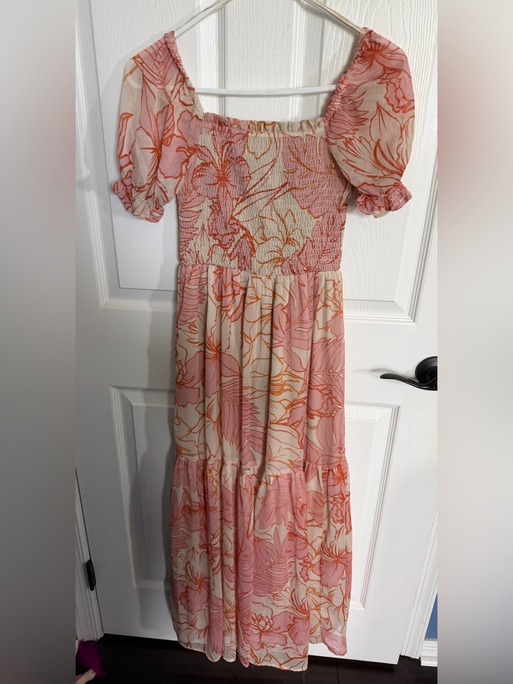 Patrons of Peace Pink and Cream Floral Puff-Sleeve Maxi Dress - Picture 4 of 5